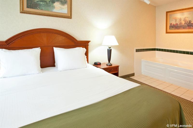 Holiday Inn Express Hotel & Suites Elkhart-South Dış mekan fotoğraf