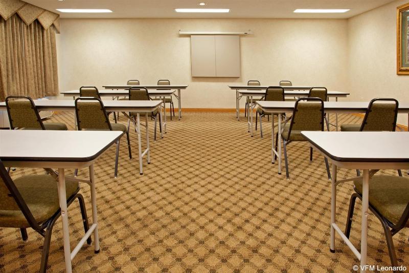 Holiday Inn Express Hotel & Suites Elkhart-South Dış mekan fotoğraf